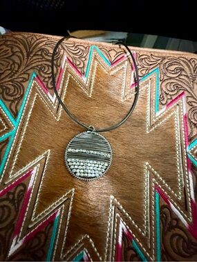 NEW Handmade Western Silver-Tone Round Pendant Necklace - Women Jewelry